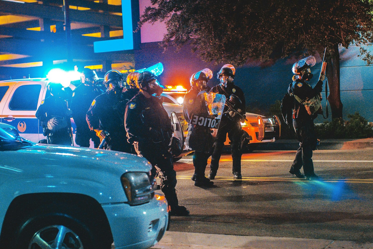 成都交通警察车辆限号成都交通警察车辆限号措施，探索与实践  第2张