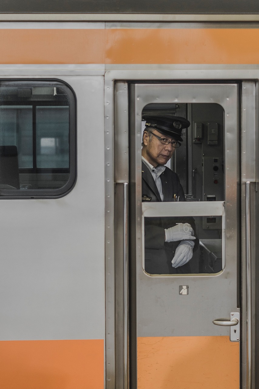 上街交通限号晚上到几点上街交通限号措施的实施细节，晚上限号时间到底到几点？  第2张